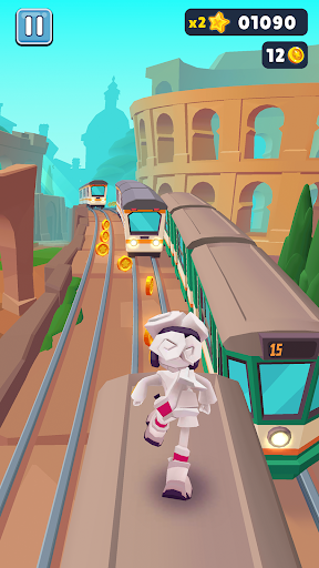 Subway Surfers MOD APK - Screenshot 2 - GetBlox